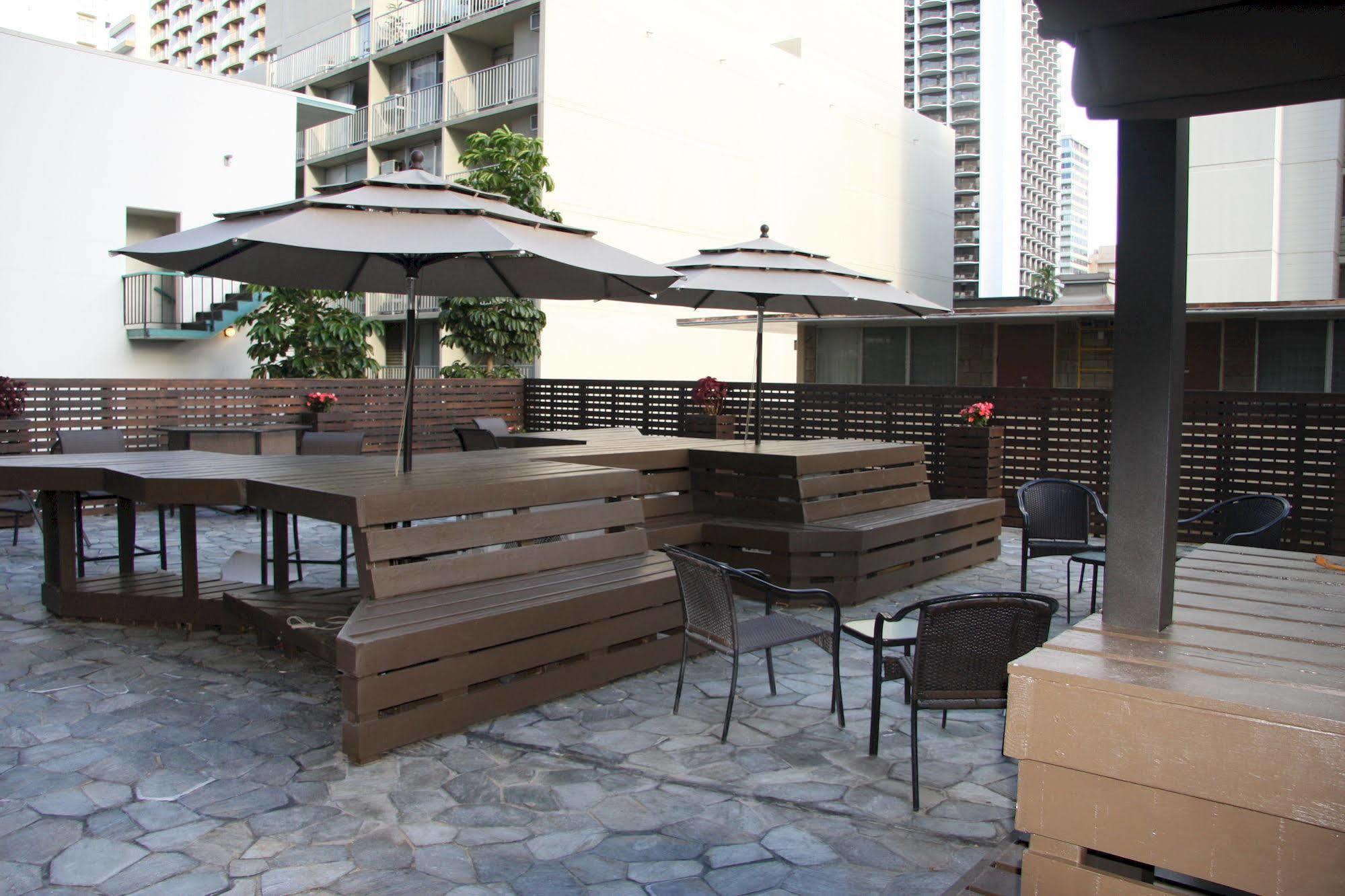 The Beach Waikiki Boutique Hostel Honolulu Exterior foto